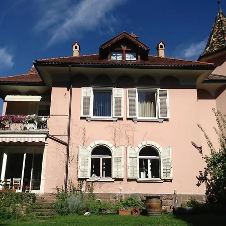 Апартаменты Anita Больцано